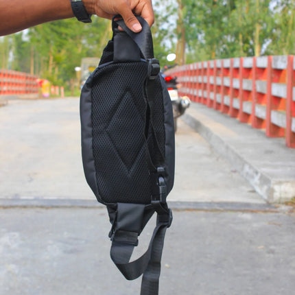 Arctic hunter premium black Crossbody Chest/Waist Bag